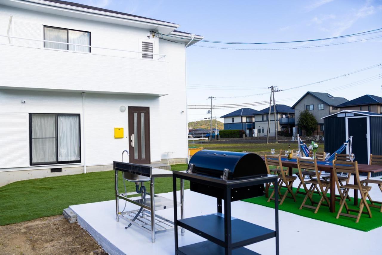 Awaji Garden House In Shinmura Sumoto Exterior photo